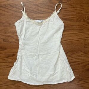 JustFab Woman’s Lace Tank Top- NWOT